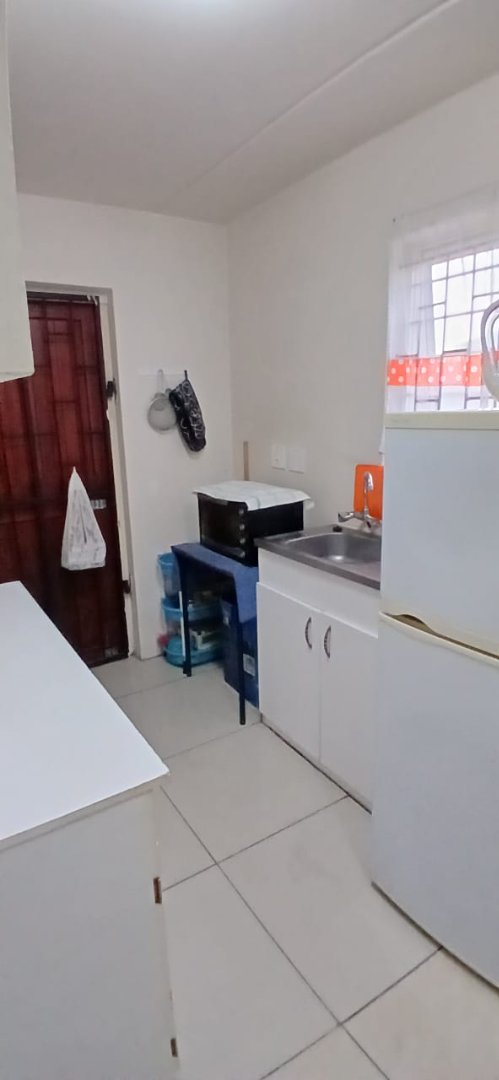 2 Bedroom Property for Sale in Harmony Village Western Cape